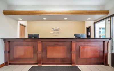 Photo 3 - Econo Lodge Moss Point - Pascagoula
