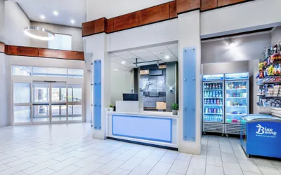 Photo 3 - Holiday Inn Express Hotel & Suites Denver North - Thornton by IHG