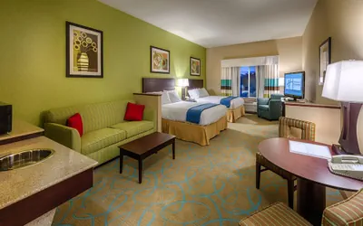 Holiday Inn Express Hotel & Suites Red Bluff-South Redding by IHG