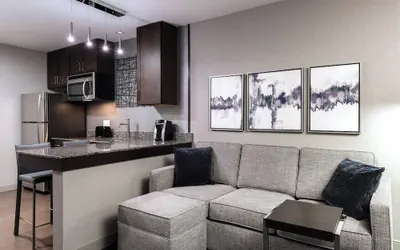 Photo 2 - Residence Inn Boston Logan Airport/Chelsea