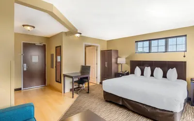 Photo 2 - MainStay Suites Jacksonville near Camp Lejeune