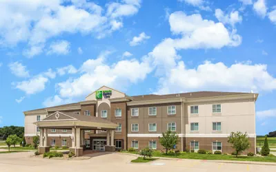 Photo 2 - Holiday Inn Express Hotel & Suites Albert Lea - I-35 by IHG