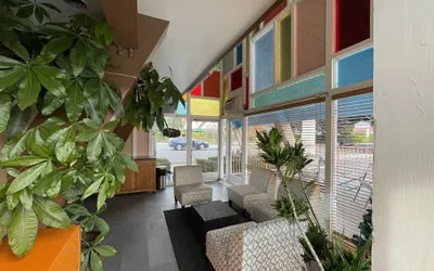 Photo 5 - La Casa Inn
