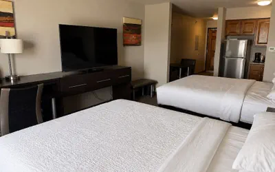 Photo 5 - Astoria Hotel and Event Center