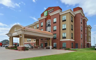 Photo 2 - Holiday Inn Express Hotel & Suites Alva by IHG
