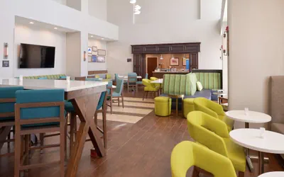 Photo 3 - Hampton Inn & Suites Port Aransas