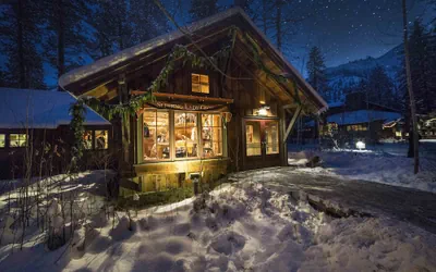 Photo 5 - Sleeping Lady Mountain Resort & Spa