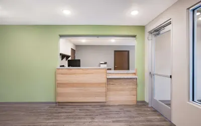 Photo 5 - WoodSpring Suites Detroit Madison Heights