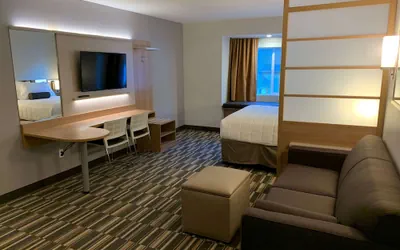 Photo 5 - Microtel Inn & Suites by Wyndham Georgetown Lake