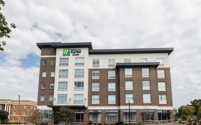 Holiday Inn Express & Suites Columbia Downtown - The Vista by IHG
