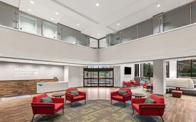 Photo 3 - Hampton Inn & Suites Portland Tigard