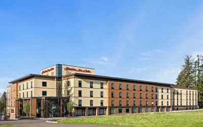 Photo 2 - Hampton Inn & Suites Portland Tigard