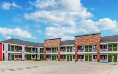 Photo 2 - Scottish Inns & Suites Kingwood