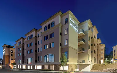 Photo 2 - Residence Inn by Marriott Valencia