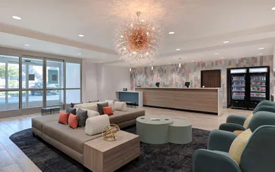 Photo 2 - Homewood Suites by Hilton Santa Clarita