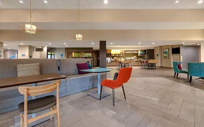 Photo 5 - Home2 Suites by Hilton Gulf Breeze Pensacola Area