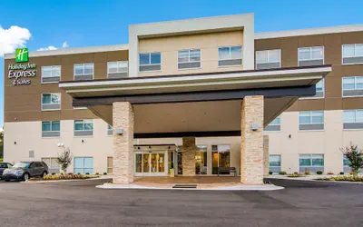 Holiday Inn Express and Suites Asheboro by IHG