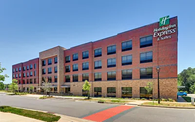 Photo 2 - Holiday Inn Express & Suites Winston Salem Sw Clemmons by IHG
