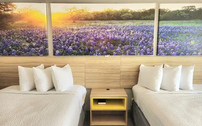 Photo 2 - Days Inn by Wyndham Kenedy/Karnes City