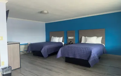 Photo 5 - Carrizo Executive Inn