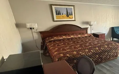 Photo 5 - OYO Hotel Economy Inn US-29 Danville