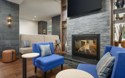 Photo 5 - Hampton Inn Blue Ridge