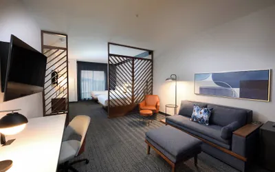Photo 5 - Courtyard by Marriott Charlotte Waverly