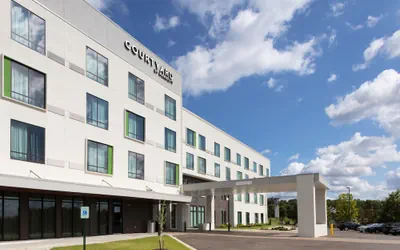 Photo 2 - Courtyard by Marriott Memphis East/Galleria