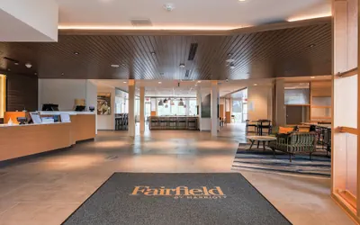 Photo 3 - Fairfield Inn & Suites by Marriott Marquette