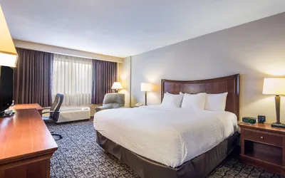 Photo 5 - Cayuga Blu Hotel