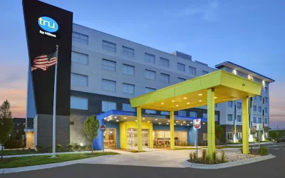 Photo 2 - Tru by Hilton Troy Detroit