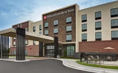 Photo 2 - Hilton Garden Inn Madison Huntsville Airport