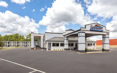 Photo 2 - Baymont by Wyndham Dothan