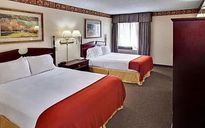 Photo 2 - Holiday Inn Express & Suites Watertown by IHG