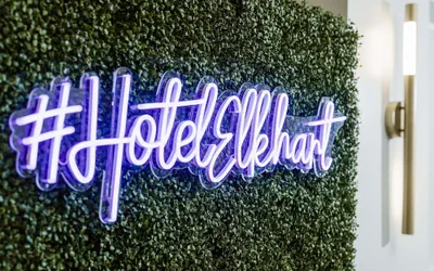 Photo 3 - Hotel Elkhart, Tapestry Collection by Hilton