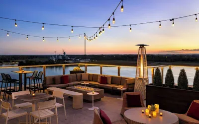 Photo 2 - Aloft by Marriott Wilmington at Coastline Center