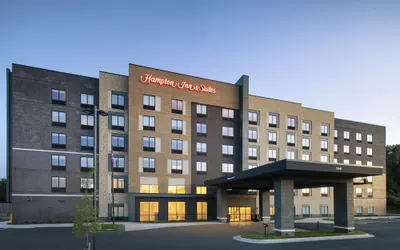 Photo 2 - Hampton Inn & Suites Richmond Short Pump