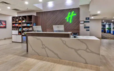 Photo 2 - Holiday Inn Cookeville by IHG