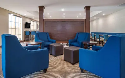 Photo 3 - Comfort Inn & Suites North Mankato