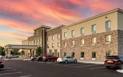 Photo 2 - Comfort Inn & Suites North Mankato