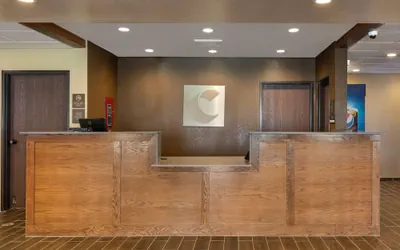 Photo 2 - Comfort Inn & Suites Euless DFW West