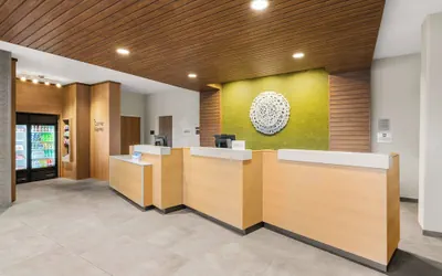 Photo 4 - Fairfield Inn & Suites by Marriott Seattle Downtown/Seattle Center