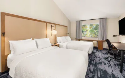 Photo 5 - Fairfield Inn & Suites by Marriott Seattle Downtown/Seattle Center
