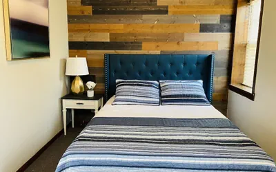 Photo 2 - Rockwood Resort Motel