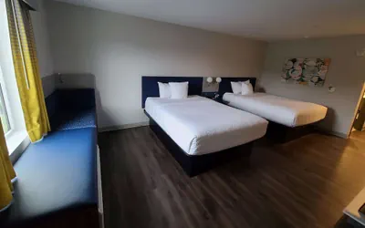 Photo 5 - Microtel Inn & Suites by Wyndham Milford