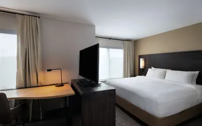 Photo 4 - Residence Inn by Marriott New Brunswick Tower Center Blvd