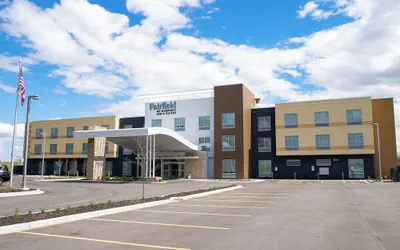 Photo 2 - Fairfield Inn & Suites by Marriott Fond du Lac