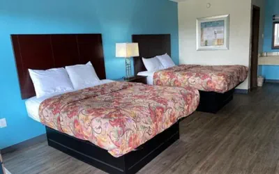 Photo 5 - Havelock Inn & Suites