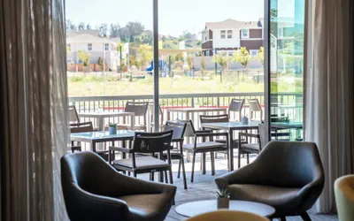 Photo 4 - Courtyard by Marriott Petaluma Sonoma County