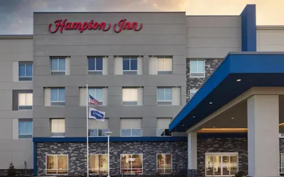 Photo 2 - Hampton Inn Redmond Bend Airport, OR